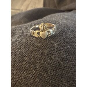 VINTAGE  IRELAND STERLING SILVER IRISH CLADDAUGH HEART CROWN RING SZ 4.5 #352